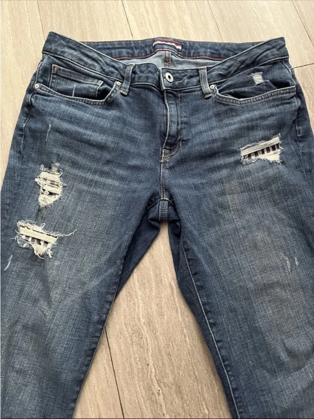 Tommy Hilfiger stylish women